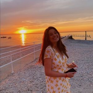 Meet your Posher, Riley